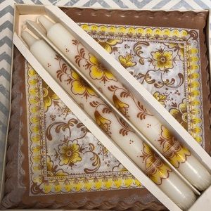 Vintage Napkins and candle